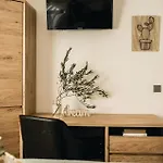 Дом отдыха Beautiful In With Sauna *