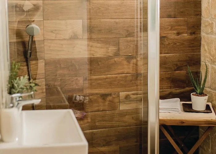 Gorgeous In With Sauna Holiday home Vinjerac