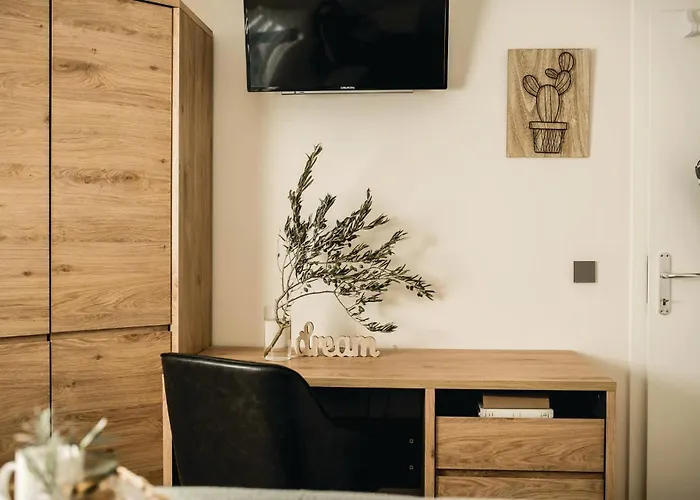 بيت للعطل Gorgeous In With Sauna *