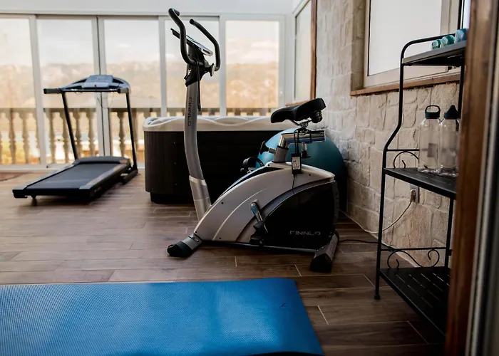 Gorgeous In With Sauna